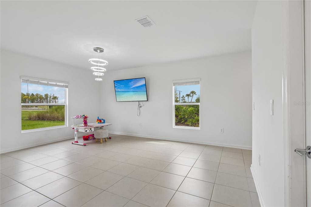 5605 GINGHAM DRIVE, KISSIMMEE, FL — photo 5 of 30