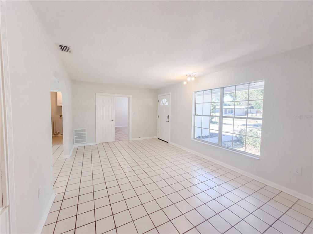 441 RIDGE DRIVE, SANFORD, FL — photo 5 of 25