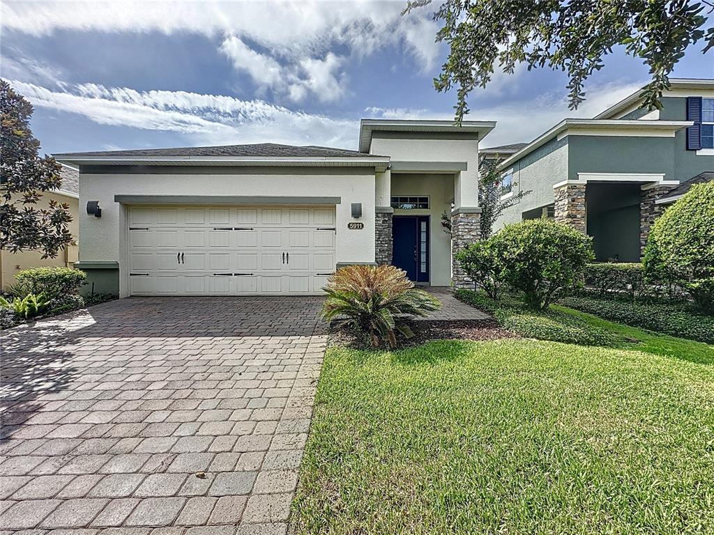 5911 PAXTON CT