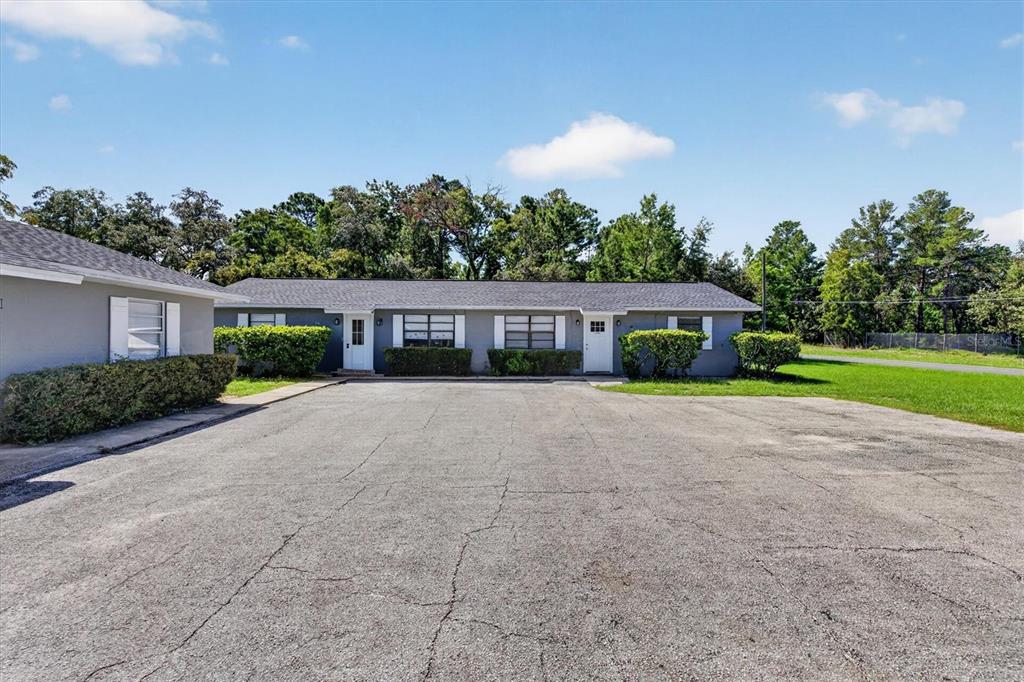 10430 CHALMER STREET, SPRING HILL, FL — photo 2 of 30