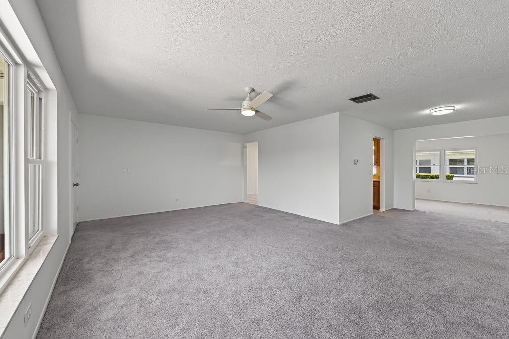 3843 97TH TERRACE N, PINELLAS PARK, FL — photo 3 of 30
