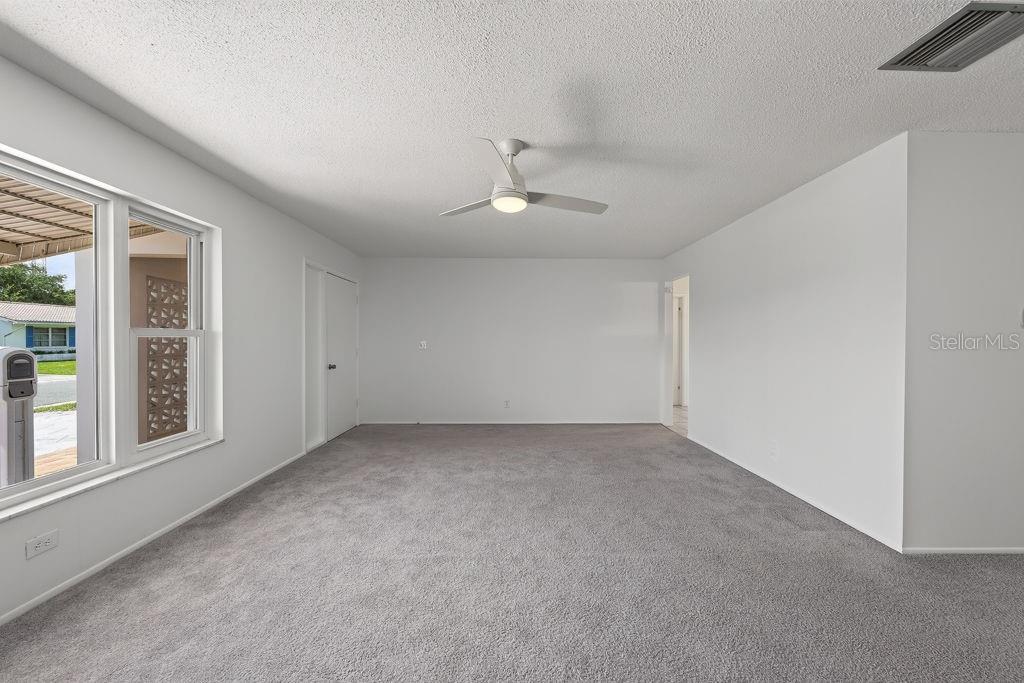 3843 97TH TERRACE N, PINELLAS PARK, FL — photo 5 of 30