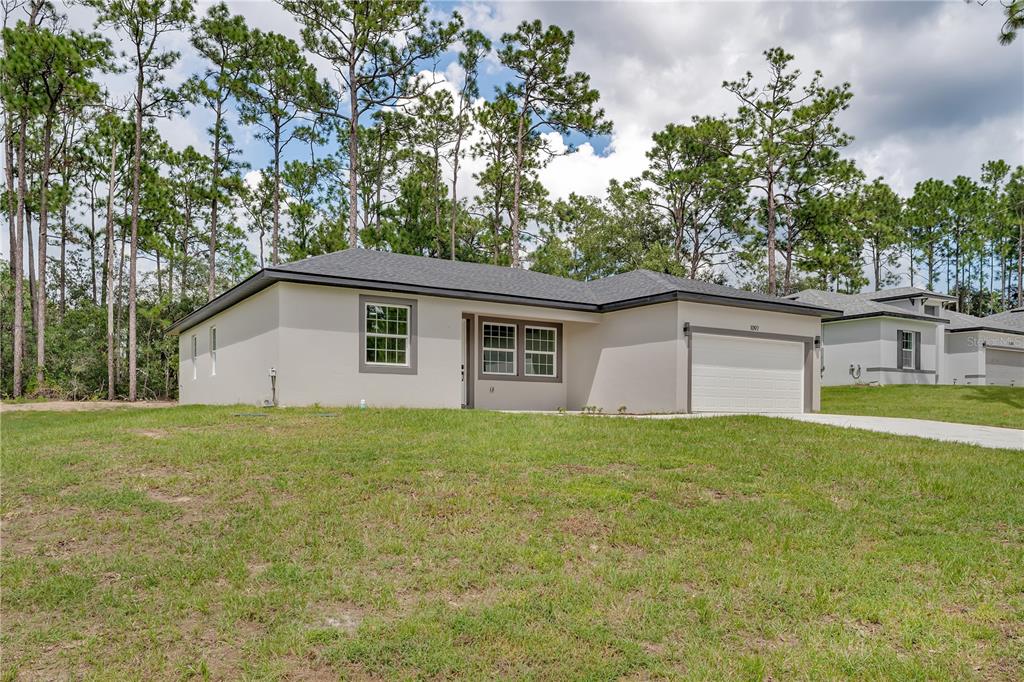 1097 W CARY DRIVE
