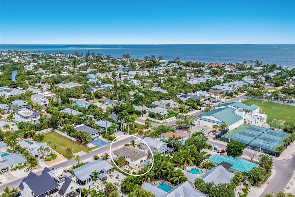 313 MAGNOLIA AVENUE, ANNA MARIA, FL — photo 3 of 30