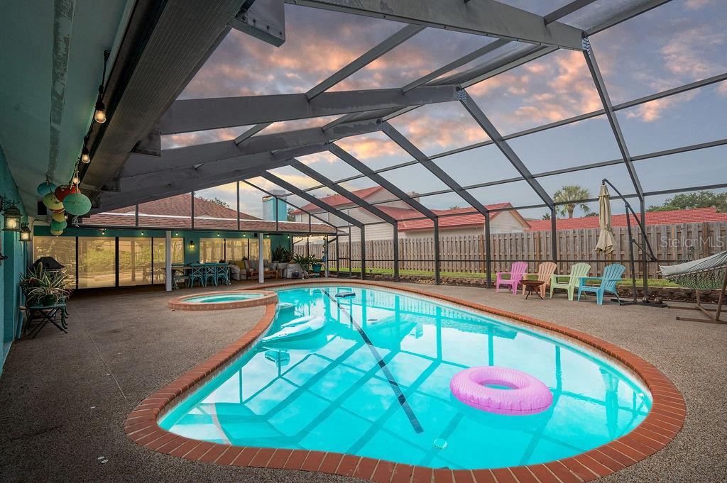 8004 NW 11TH AVENUE, BRADENTON, FL — photo 2 of 30