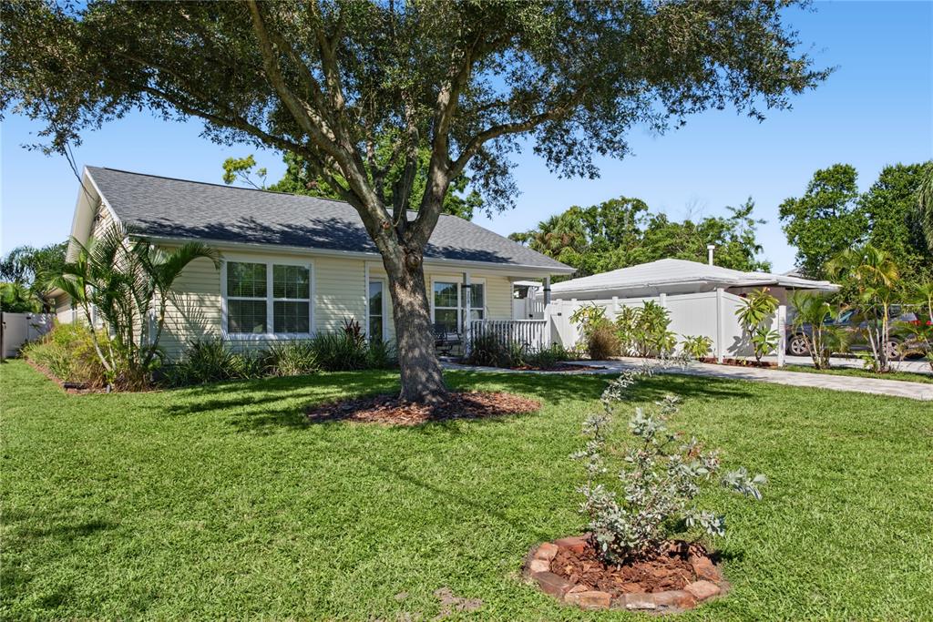 208 N NEW JERSEY AVENUE, TAMPA, FL — photo 2 of 27