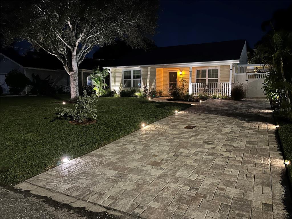 208 N NEW JERSEY AVENUE, TAMPA, FL — photo 3 of 27