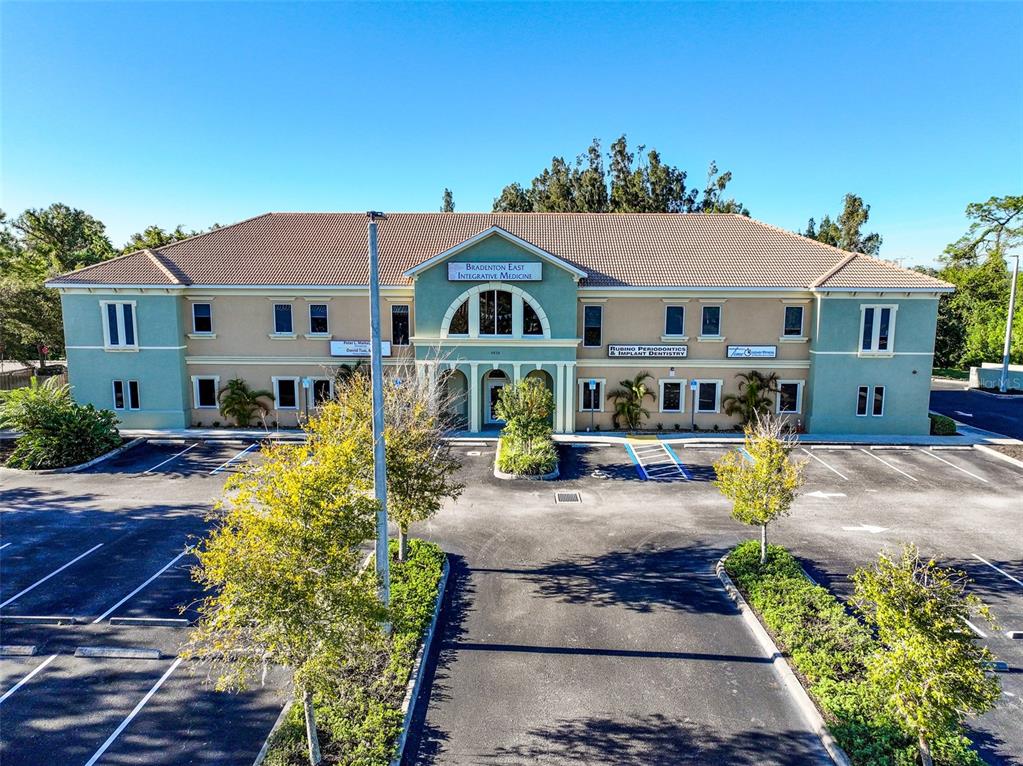 8614 STATE ROAD 70 E