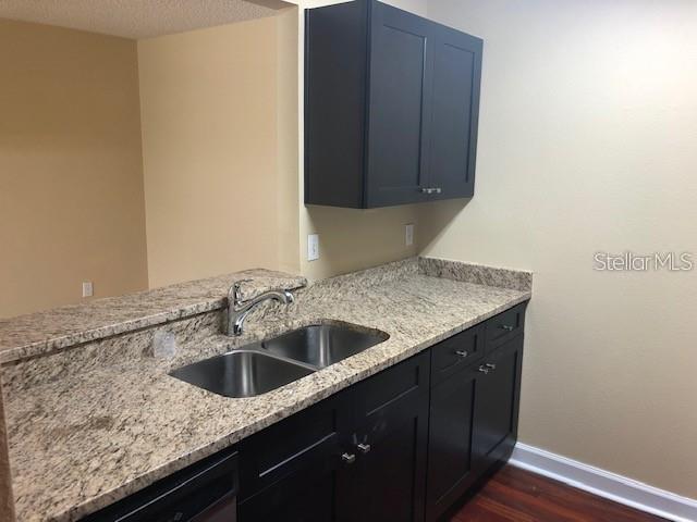 2035 DIXIE BELLE DRIVE UNIT 2035T, ORLANDO, FL — photo 2 of 15