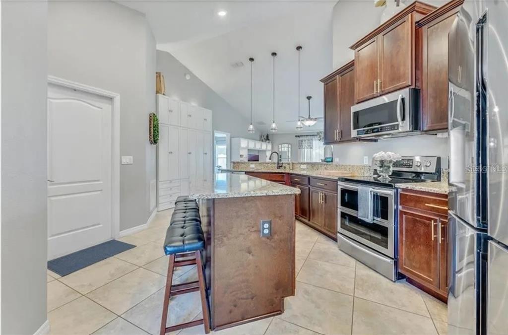 1860 BIG BUCK DRIVE, ST CLOUD, FL — photo 4 of 15