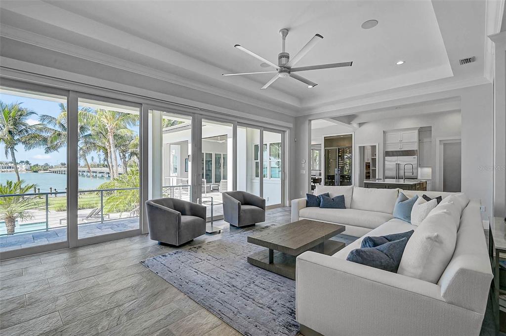 101 SEAGULL LANE, SARASOTA, FL — photo 4 of 30
