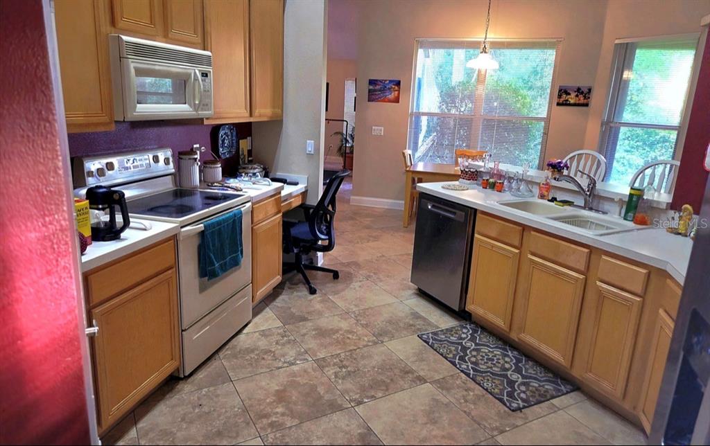 1559 MAIDENCANE LOOP, OVIEDO, FL — photo 3 of 14