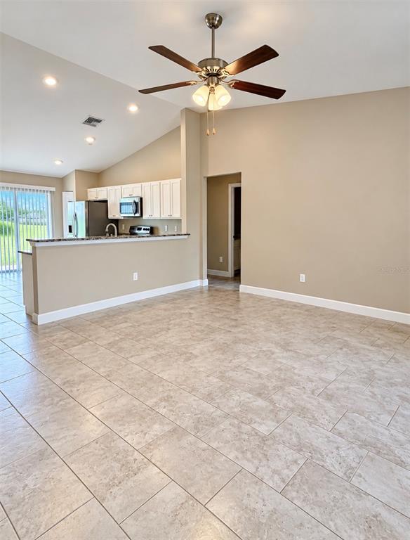 2830 SW 162ND LN, OCALA, FL — photo 2 of 12