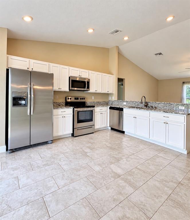 2830 SW 162ND LN, OCALA, FL — photo 5 of 12