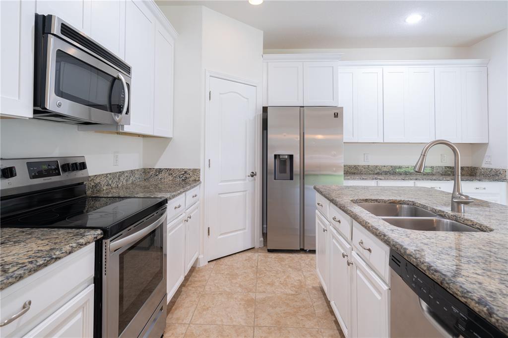 15663 SIGNATURE DRIVE, WINTER GARDEN, FL — photo 5 of 19