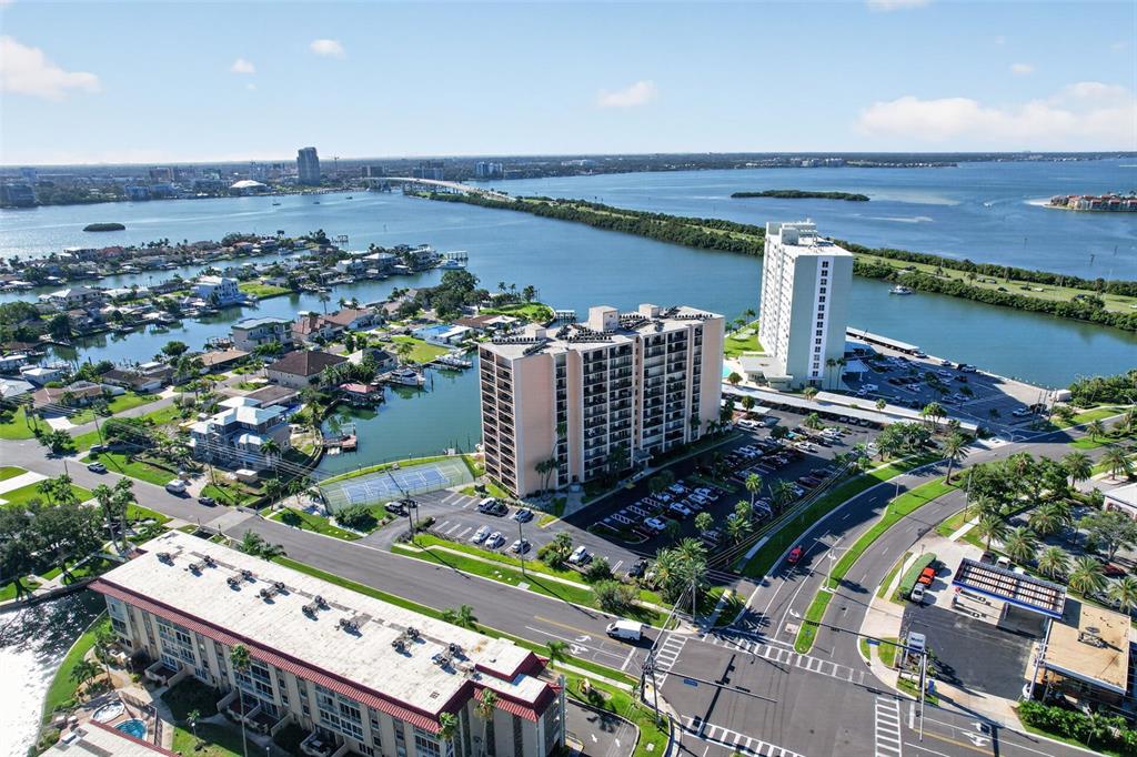 51 ISLAND WAY UNIT 1100