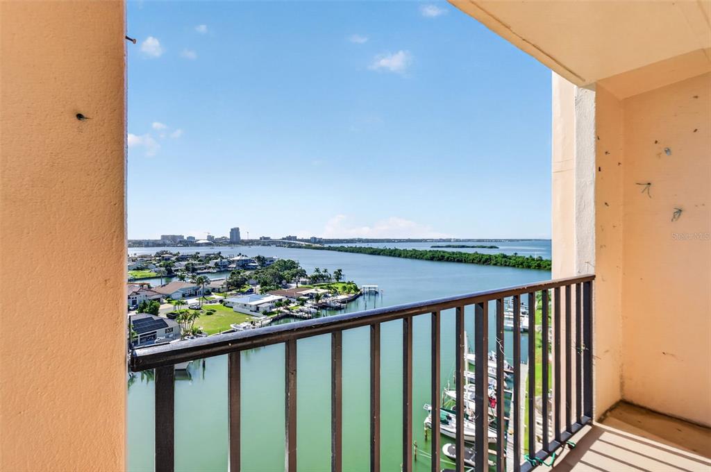 51 ISLAND WAY UNIT 1100, CLEARWATER, FL — photo 4 of 28