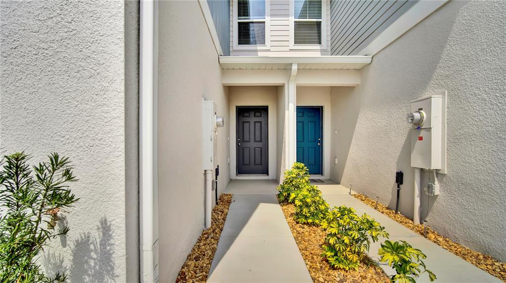 4321 HILLOCK BOULEVARD, HAINES CITY, FL — photo 4 of 33