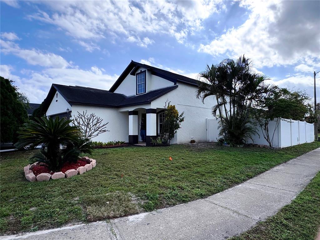 2225 SANTA LUCIA STREET