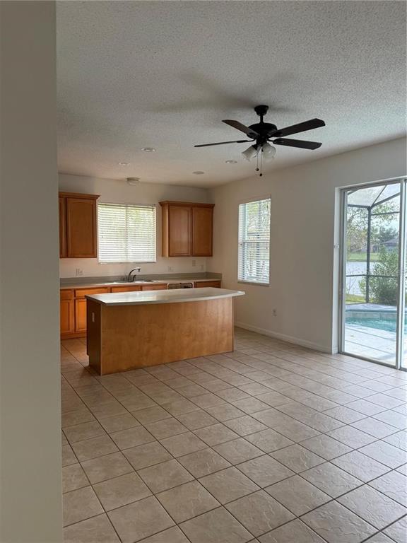 2720 AMANDA KAY WAY, KISSIMMEE, FL — photo 3 of 7