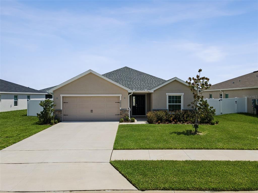 2037 SUMMERLAKE DRIVE, AUBURNDALE, FL — photo 2 of 30
