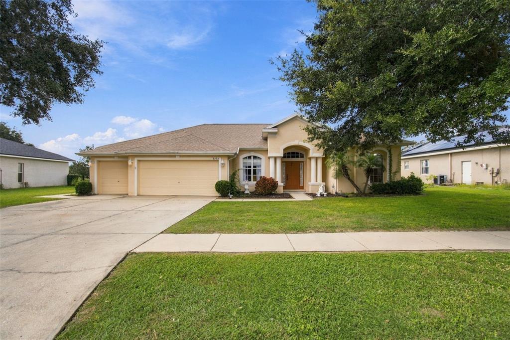 2393 OLD OAK TRAIL