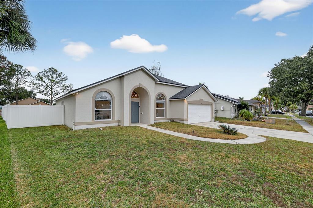 212 LYTTON CIRCLE