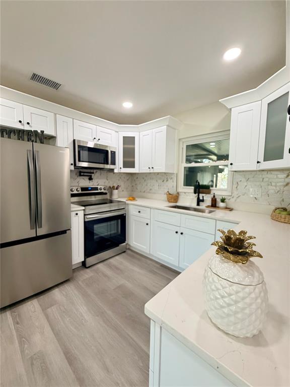4021 W CASS STREETS, TAMPA, FL — photo 5 of 30