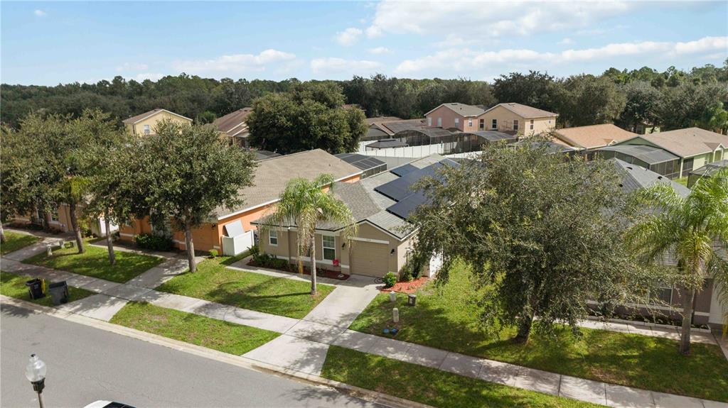 332 SCRUB JAY WAY, DAVENPORT, FL — photo 4 of 24