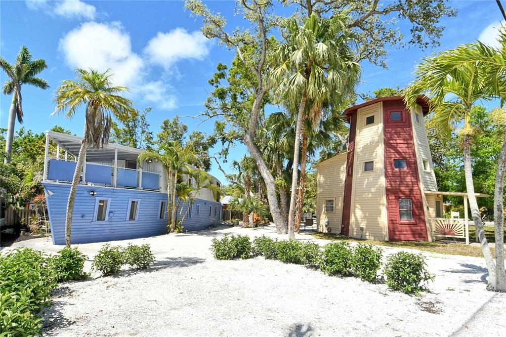 433 N OSPREY AVENUE