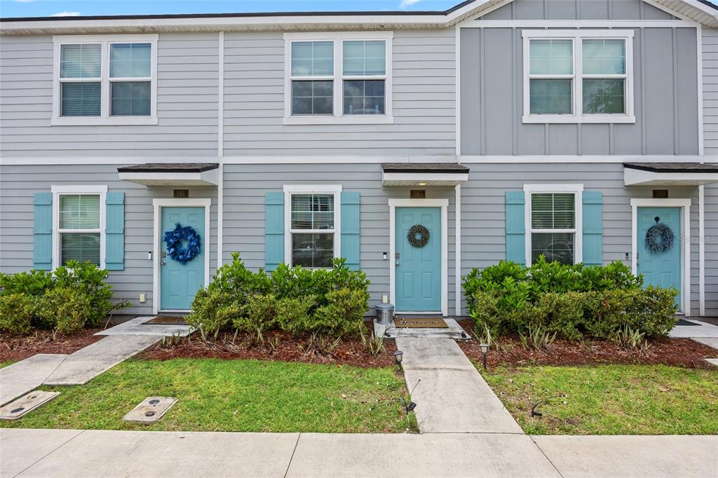 585 RUNNING WOODS STREET