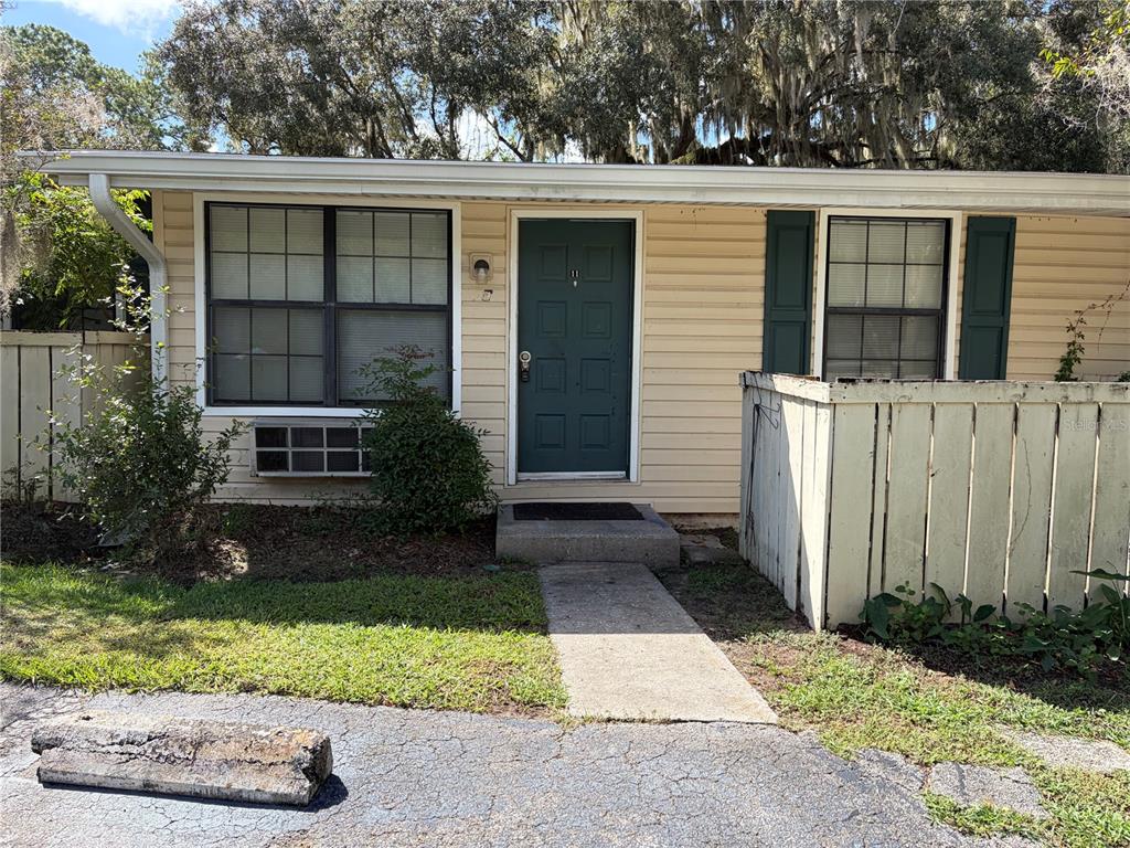 2490 SW 14TH DRIVE UNIT 11, GAINESVILLE, FL — photo 2 of 14