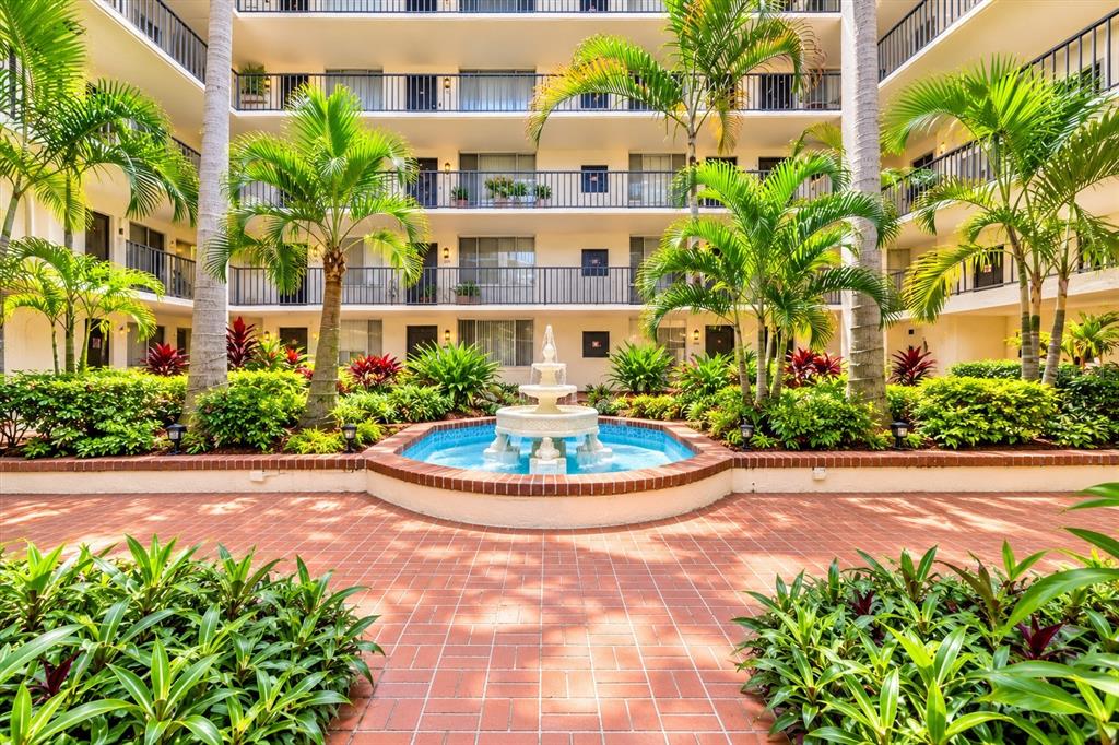 2699 SEVILLE BOULEVARD UNIT 105, CLEARWATER, FL — photo 2 of 77
