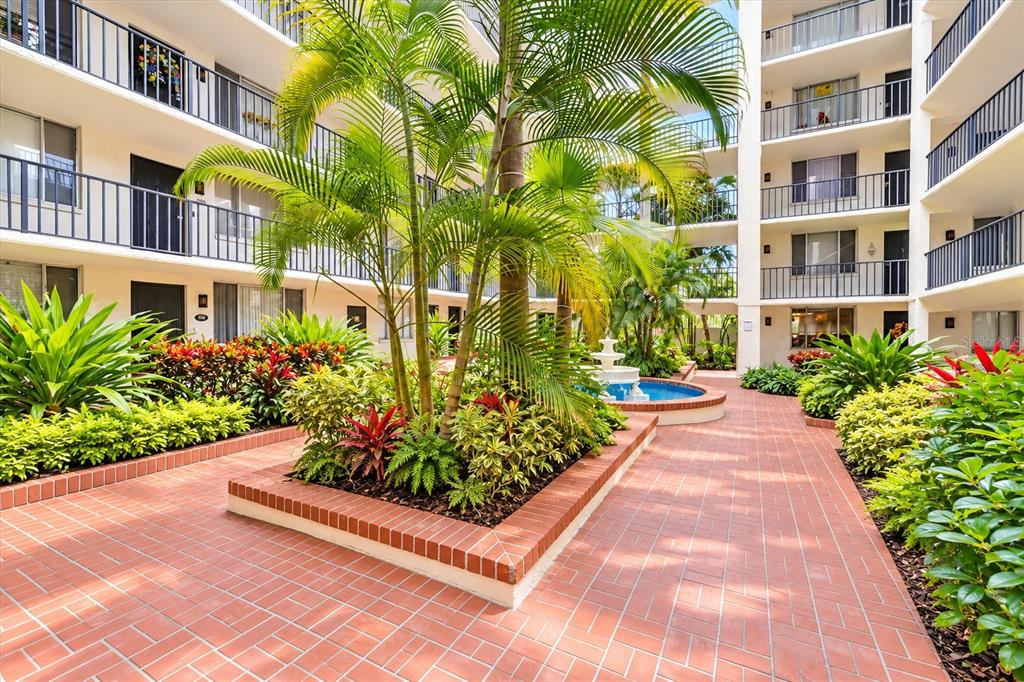 2699 SEVILLE BOULEVARD UNIT 105, CLEARWATER, FL — photo 4 of 77