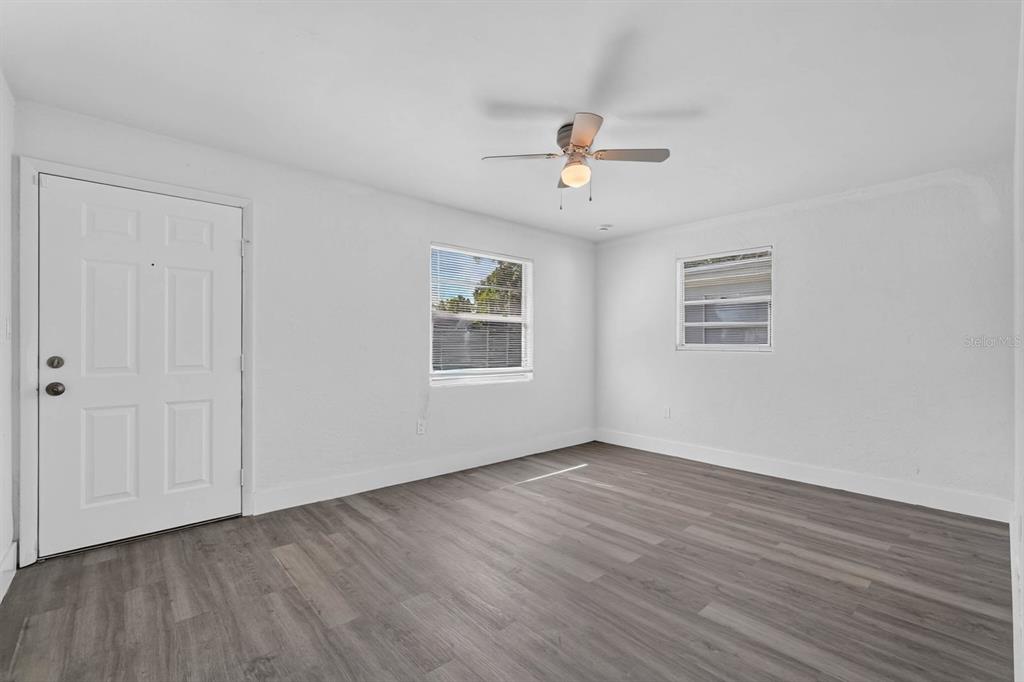 2425 ANASTASIA DRIVE, SOUTH DAYTONA, FL — photo 5 of 30