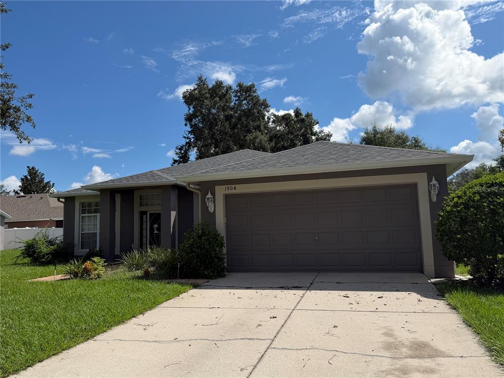 1904 SAMANTHA LANE, VALRICO, FL — photo 2 of 25