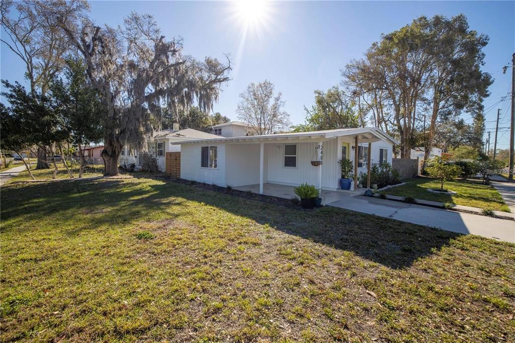 2400 46TH STREET S, ST PETERSBURG, FL — photo 2 of 29