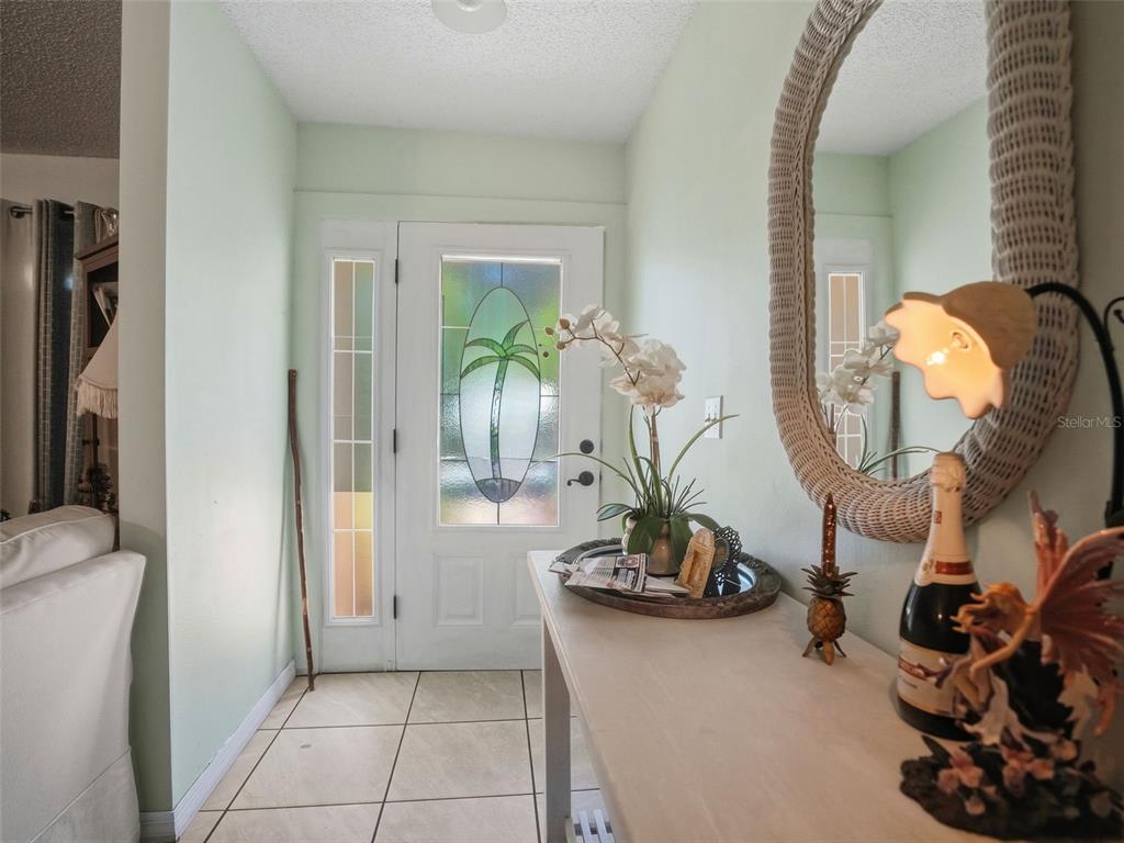 8215 SAN FELIPE COURT, PORT RICHEY, FL — photo 4 of 30