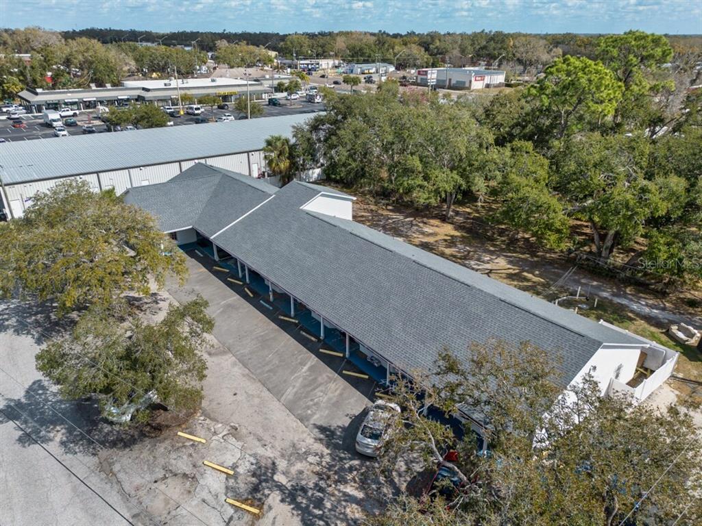7408 COMMERCE STREET, RIVERVIEW, FL — photo 2 of 11