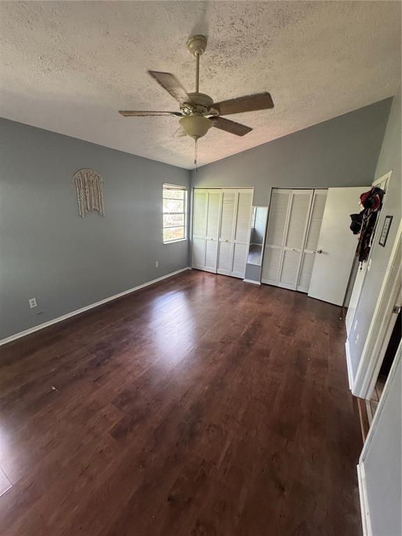9459 FOREST HILLS CIRCLE, TAMPA, FL — photo 3 of 17