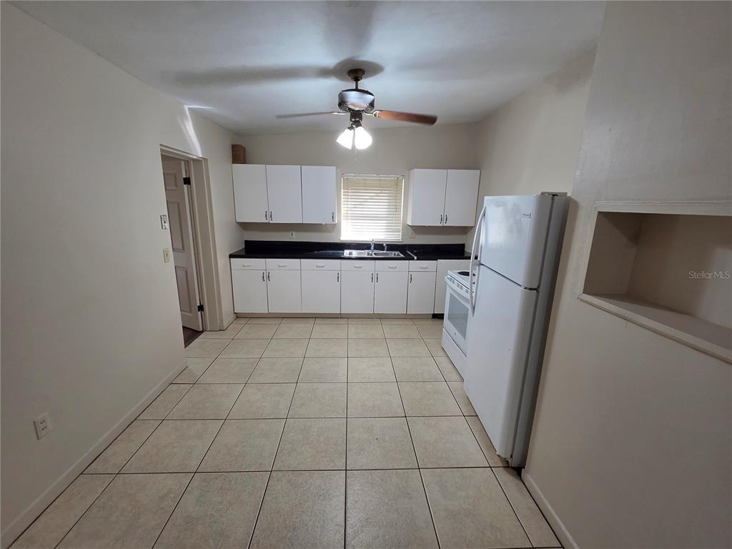 285 SEMINOLE AVENUE, LAKE MARY, FL — photo 4 of 14