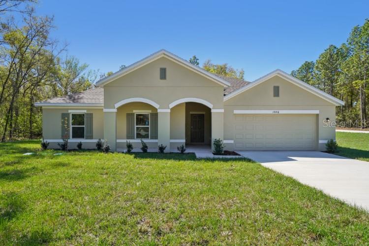 This infographic displays the distances from a home to various local amenities and services — 28 WAXMYRTLE COURT, HOMOSASSA, FL
