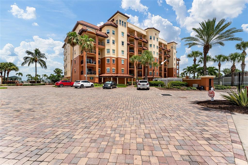5301 GULF BLVD. BOULEVARD UNIT E406, ST PETE BEACH, FL — photo 3 of 30