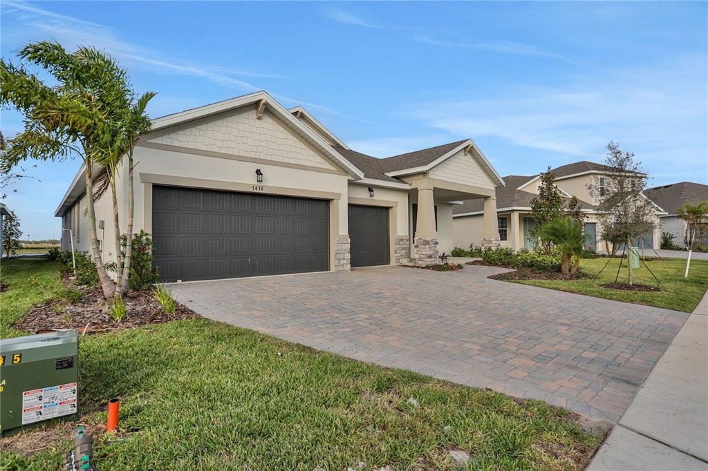 7421 SEA MANATEE STREET