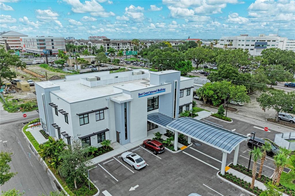 201 5TH AVENUE DRIVE E