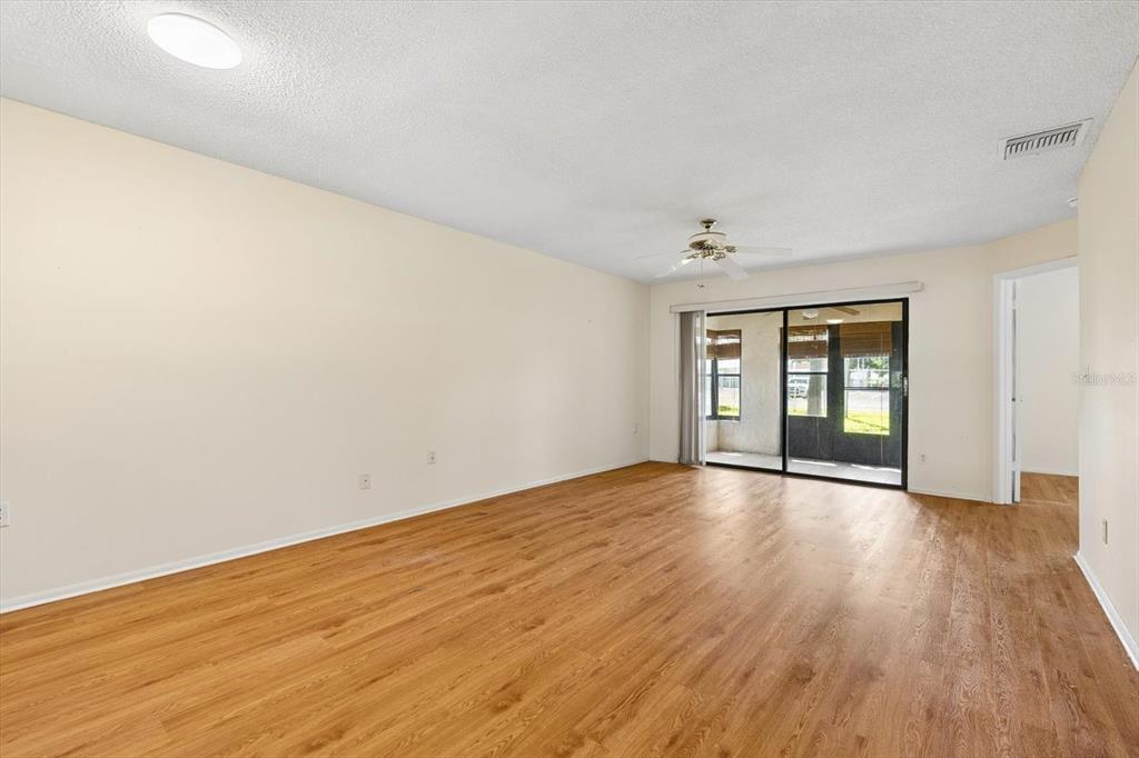 821 3RD AVENUE SW UNIT 15/7, LARGO, FL — photo 5 of 30