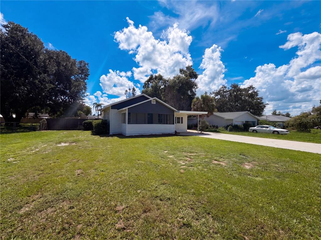 335 E HOFFMAN STREET, LAKE ALFRED, FL — photo 2 of 18
