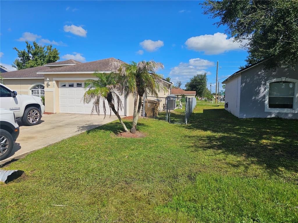 405 MARTIGUES DRIVE, KISSIMMEE, FL — photo 4 of 9