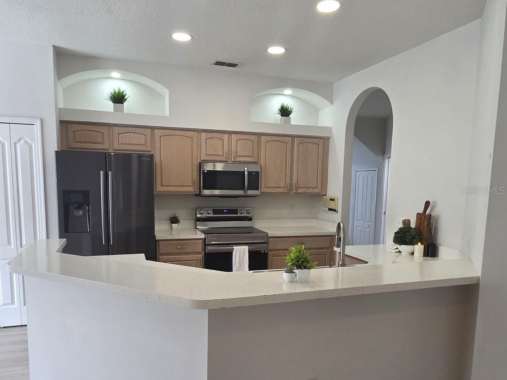 2512 BROOKSTONE DRIVE, KISSIMMEE, FL — photo 5 of 30