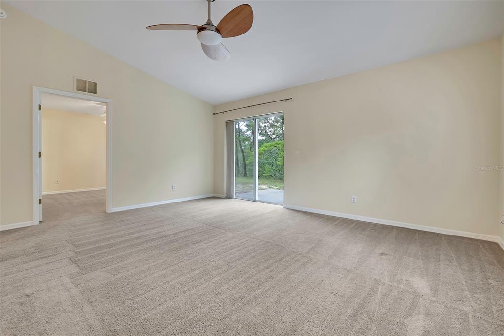 5539 W OAK PARK BOULEVARD, HOMOSASSA, FL — photo 4 of 30